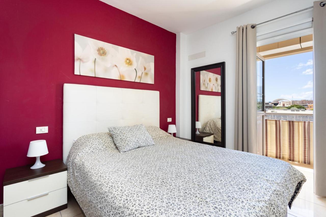 Home2Book Charming Santa Cruz Urban Center, Terrace Екстер'єр фото